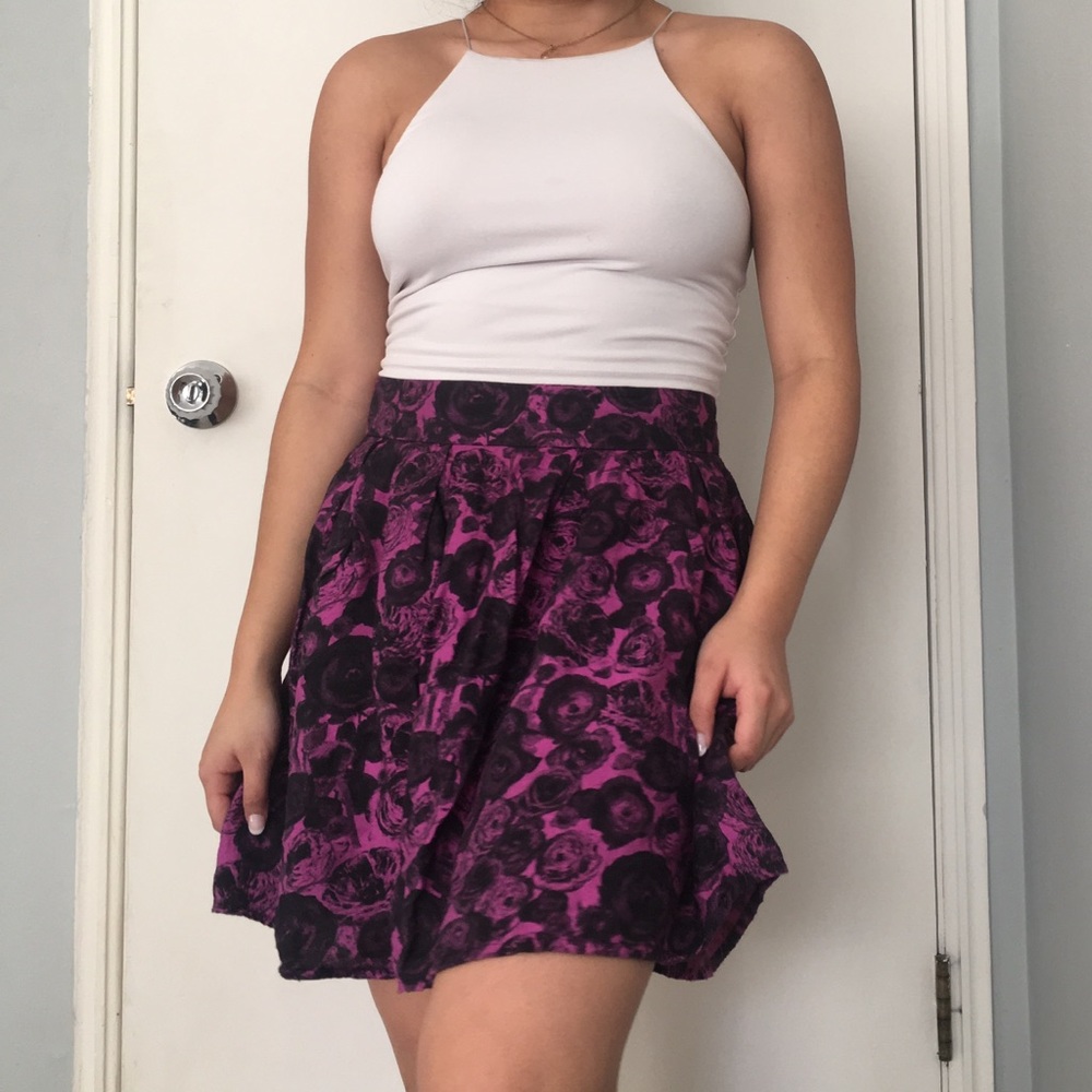 ⭐️Kimchi Blue floral skirt
